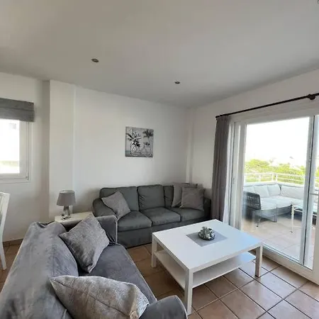 Great Penthouse With Pool And Private Roof Terrace