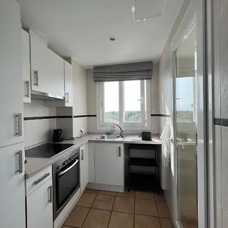 Great Penthouse With Pool And Private Roof Terrace *